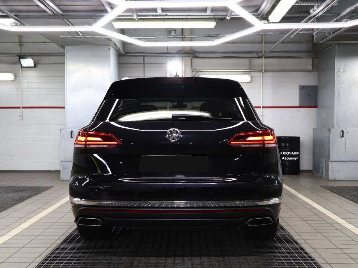 Volkswagen Touareg, 2018 - 80 000 км. | Фото №4