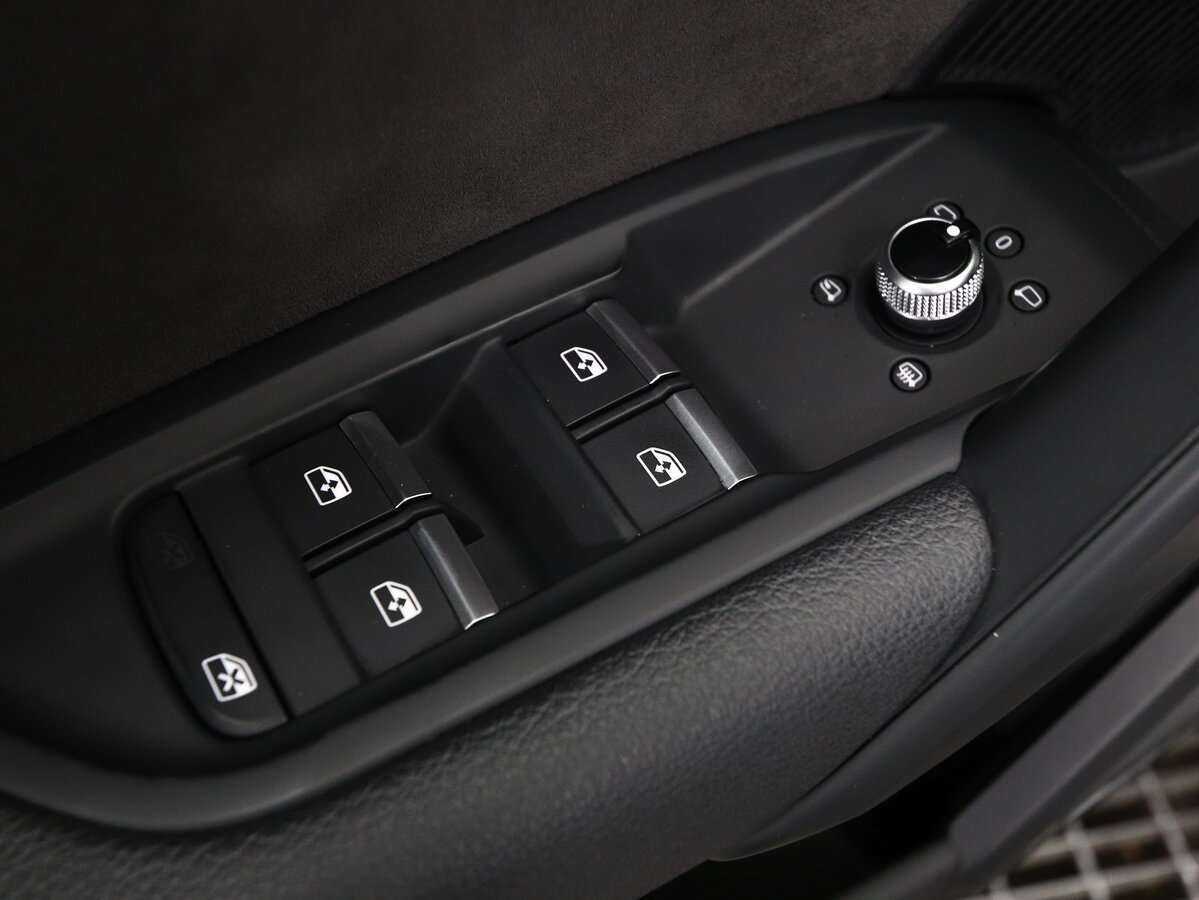 Audi Q5, 2017 Фото №10