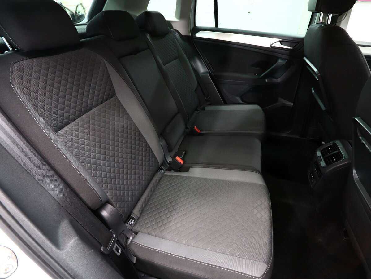 Volkswagen Tiguan, 2019 Фото №13