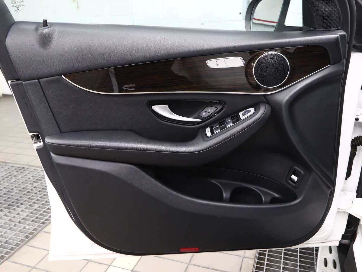 Mercedes-Benz GLC 250, 2015 Фото №14