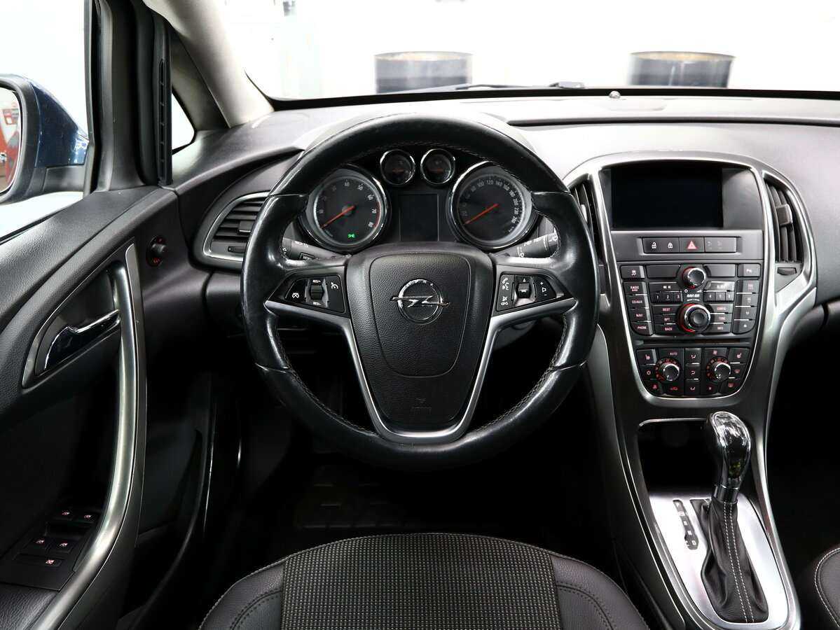 Opel Astra, 2011 Фото №13