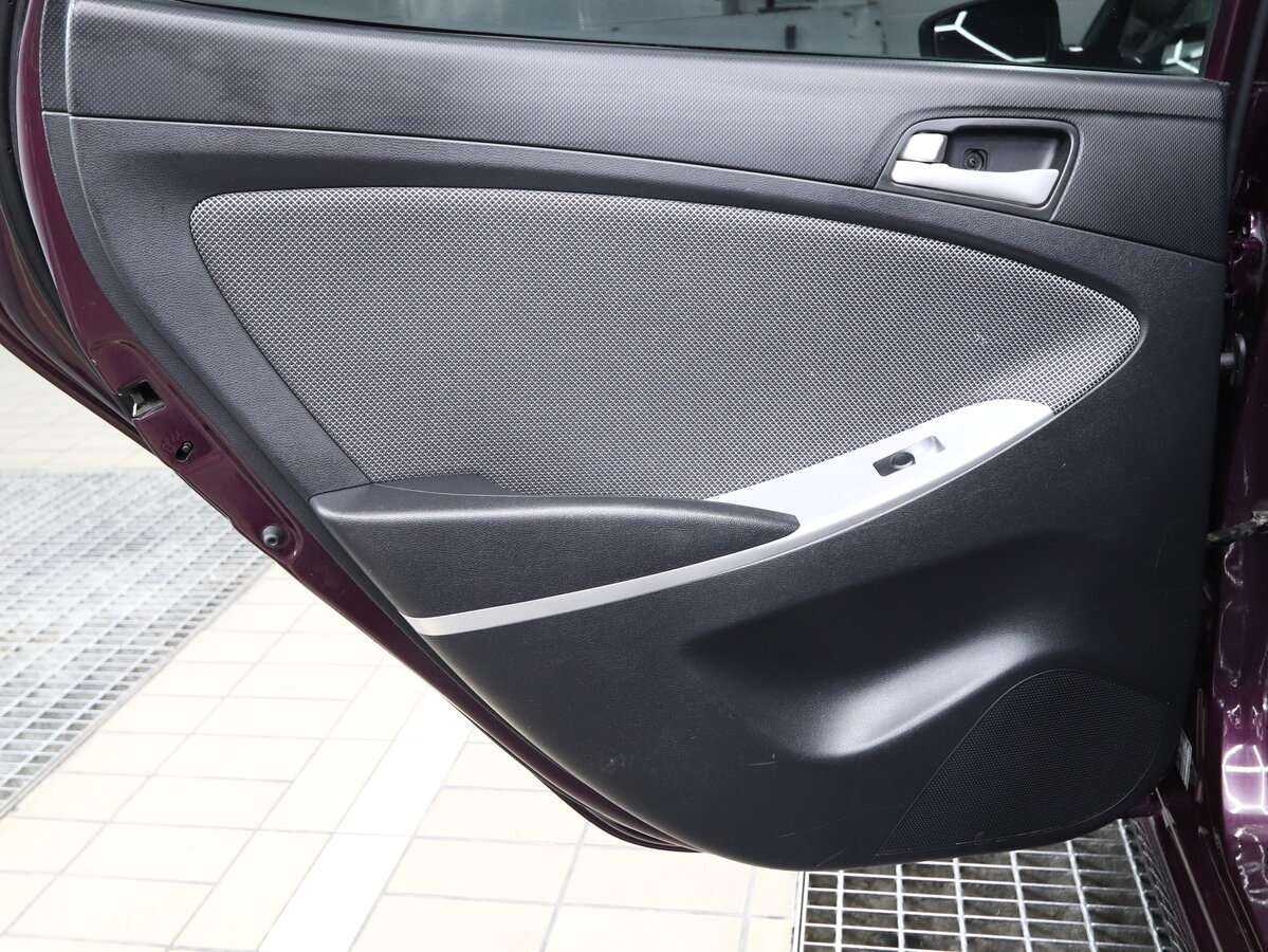 Hyundai Solaris, 2011 Фото №8