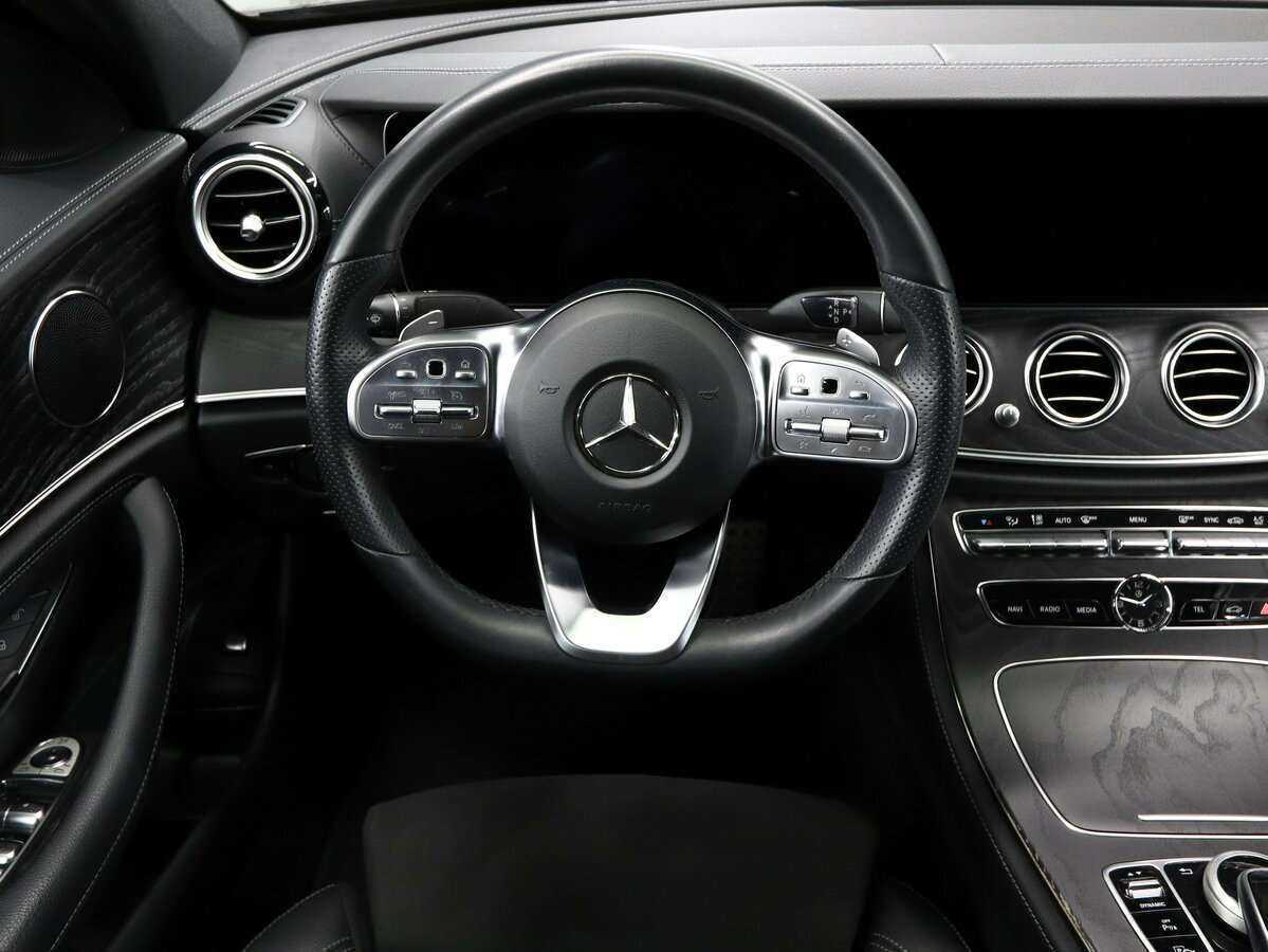 Mercedes-Benz E-Класс 200, 2019 Фото №13