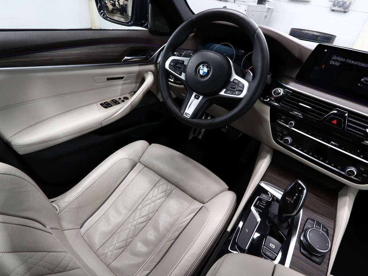 BMW 5 серии 530d xDrive, 2018 Фото №9