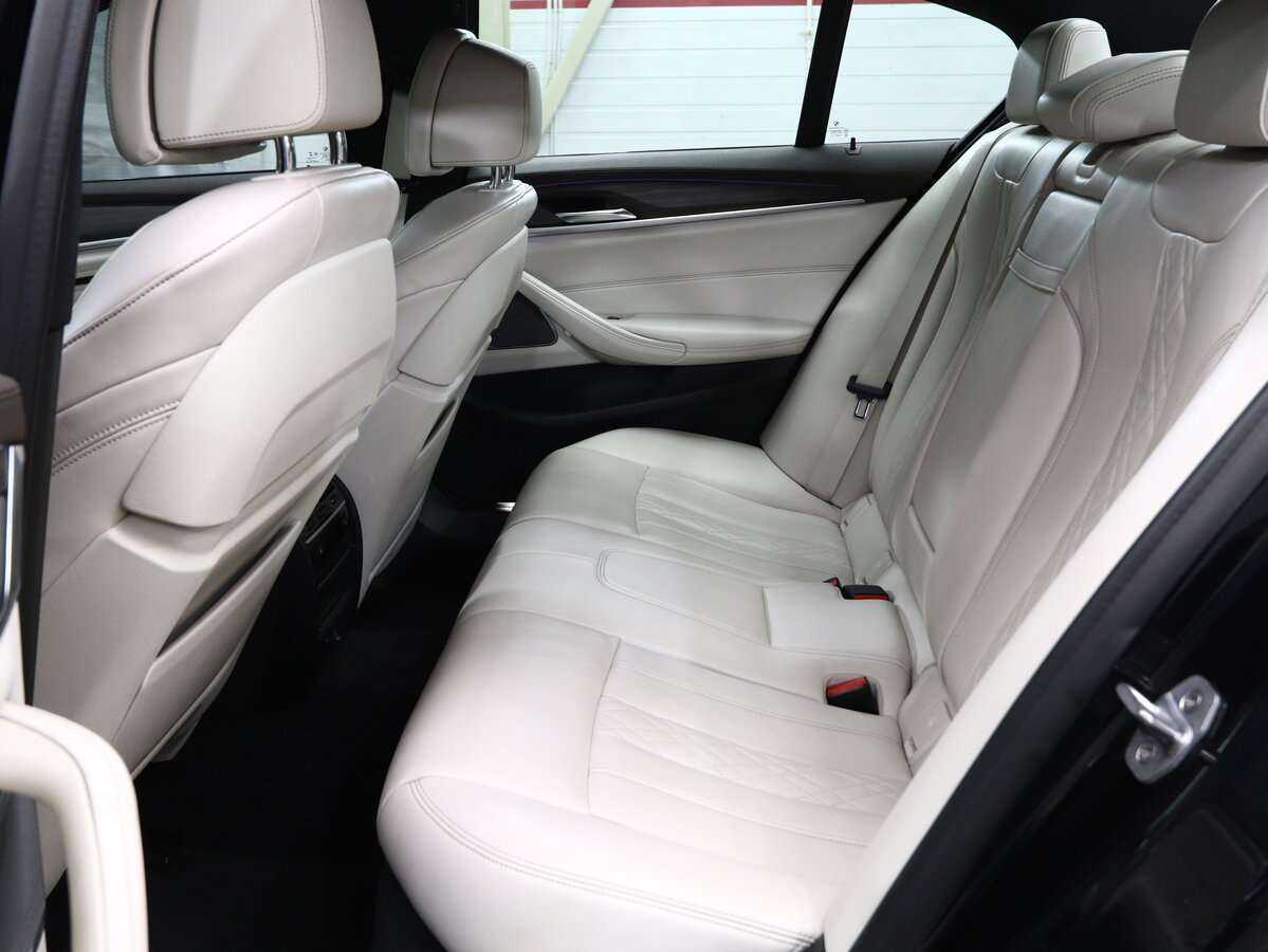 BMW 5 серии 530d xDrive, 2018 Фото №21
