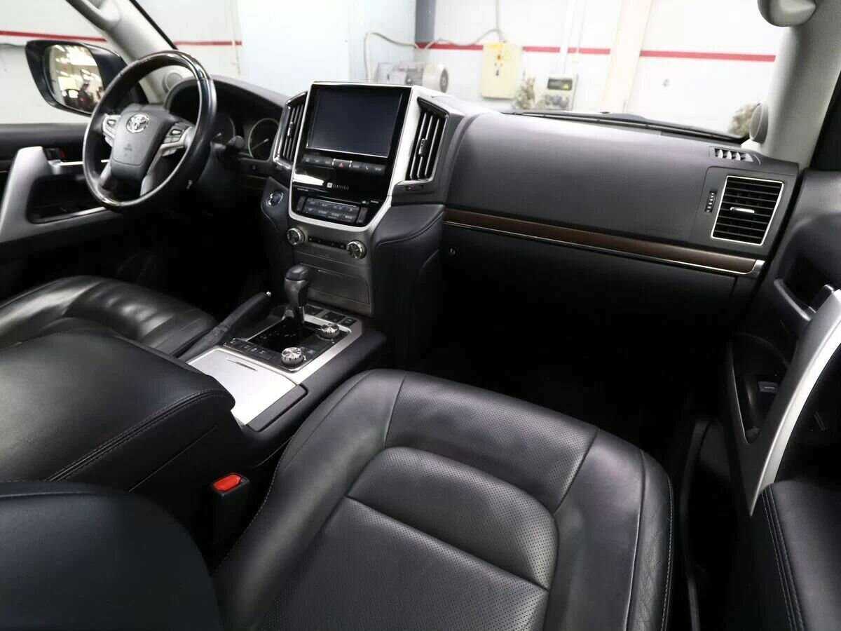 Toyota Land Cruiser, 2019 Фото №9