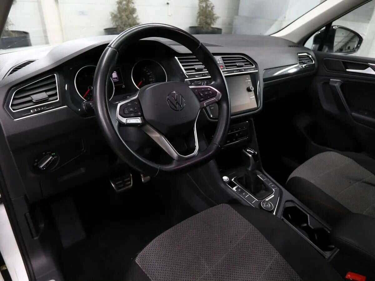 Volkswagen Tiguan, 2021 - 64 000 км. | Фото №8