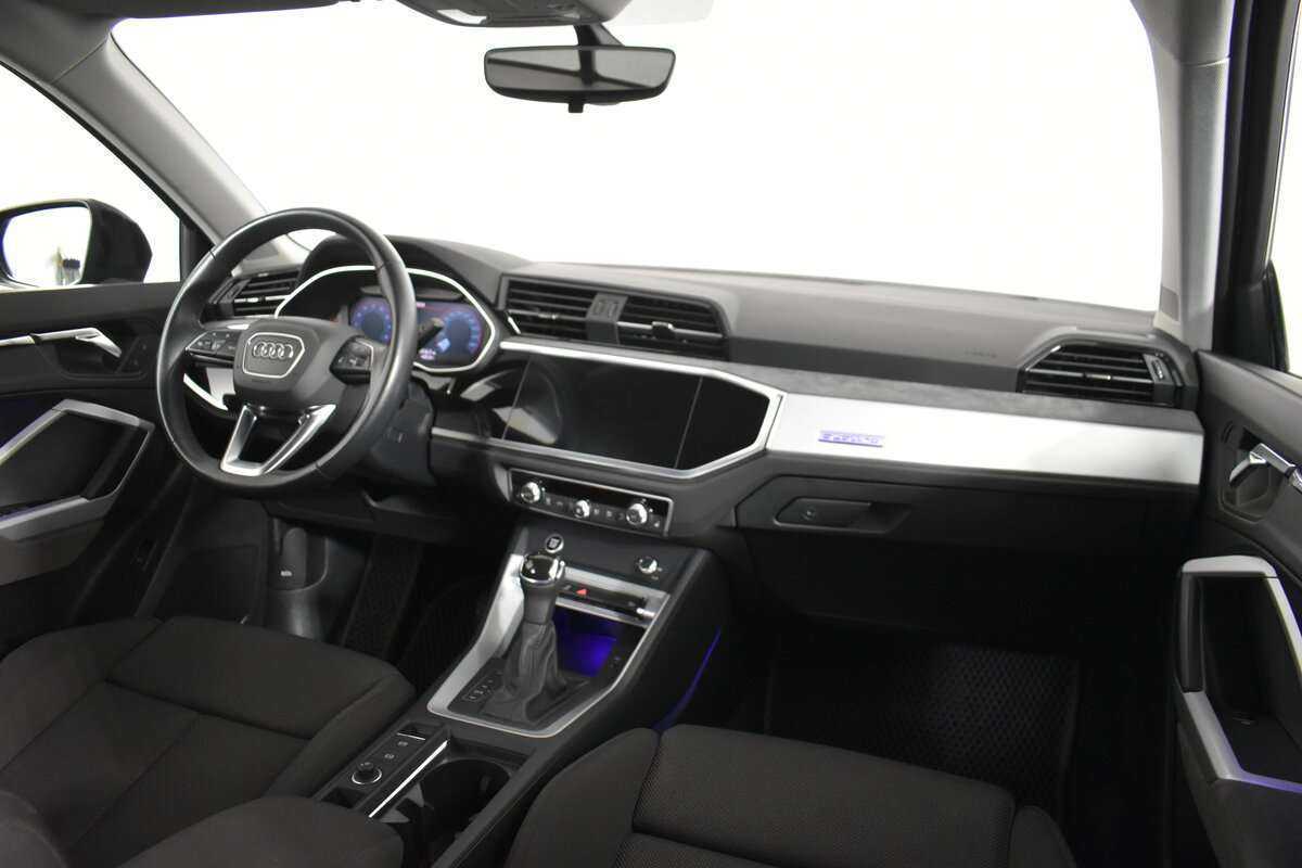 Audi Q3 40 TFSI, 2020 Фото №11