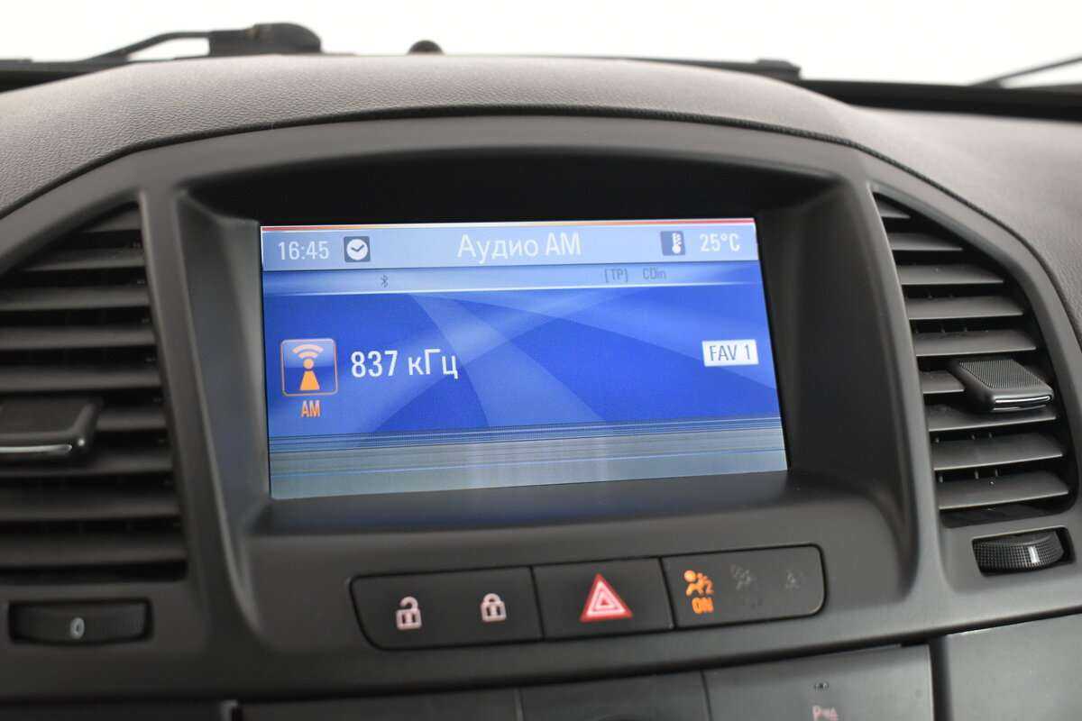 Opel Insignia, 2011 Фото №14