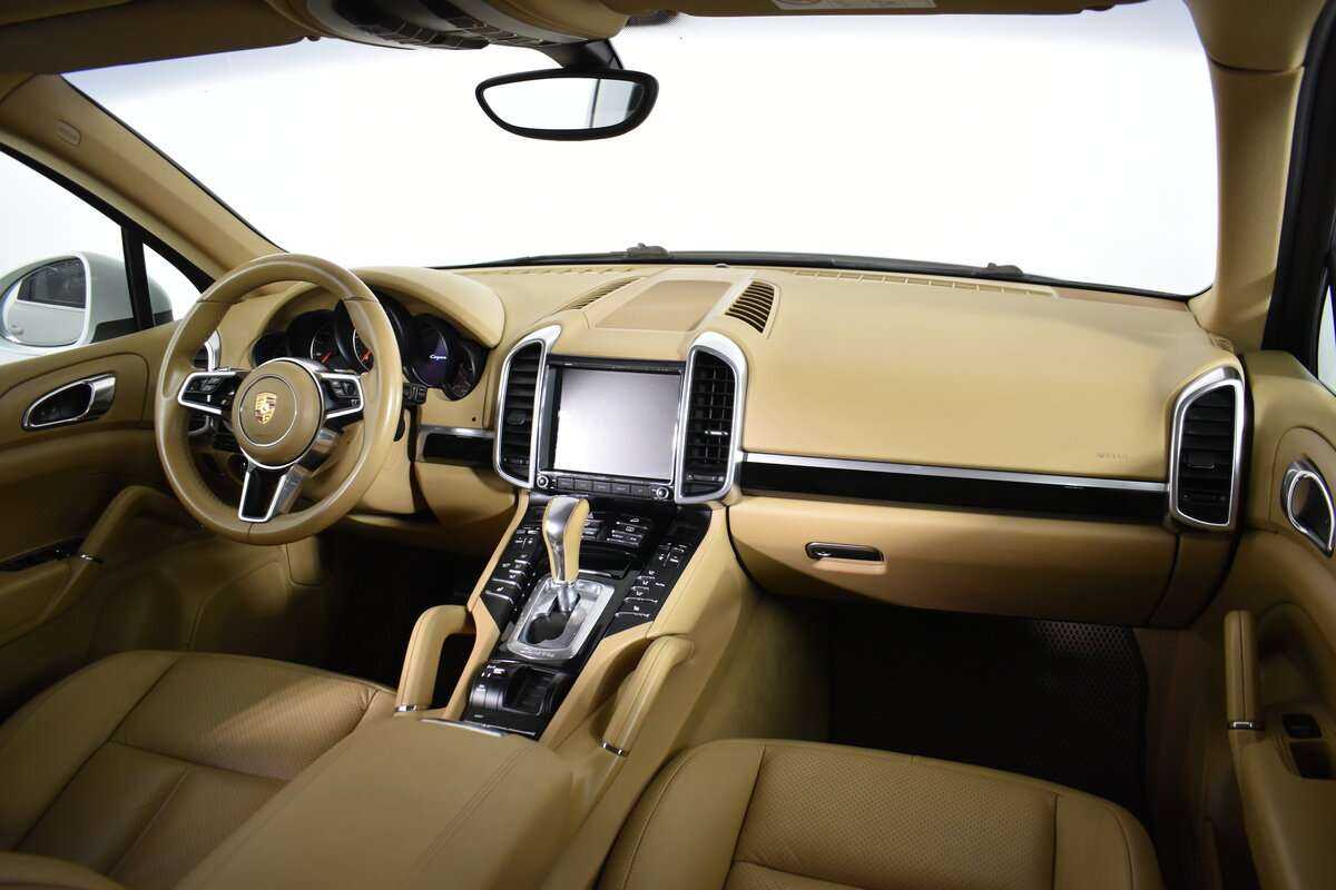 Porsche Cayenne Diesel, 2015 Фото №11