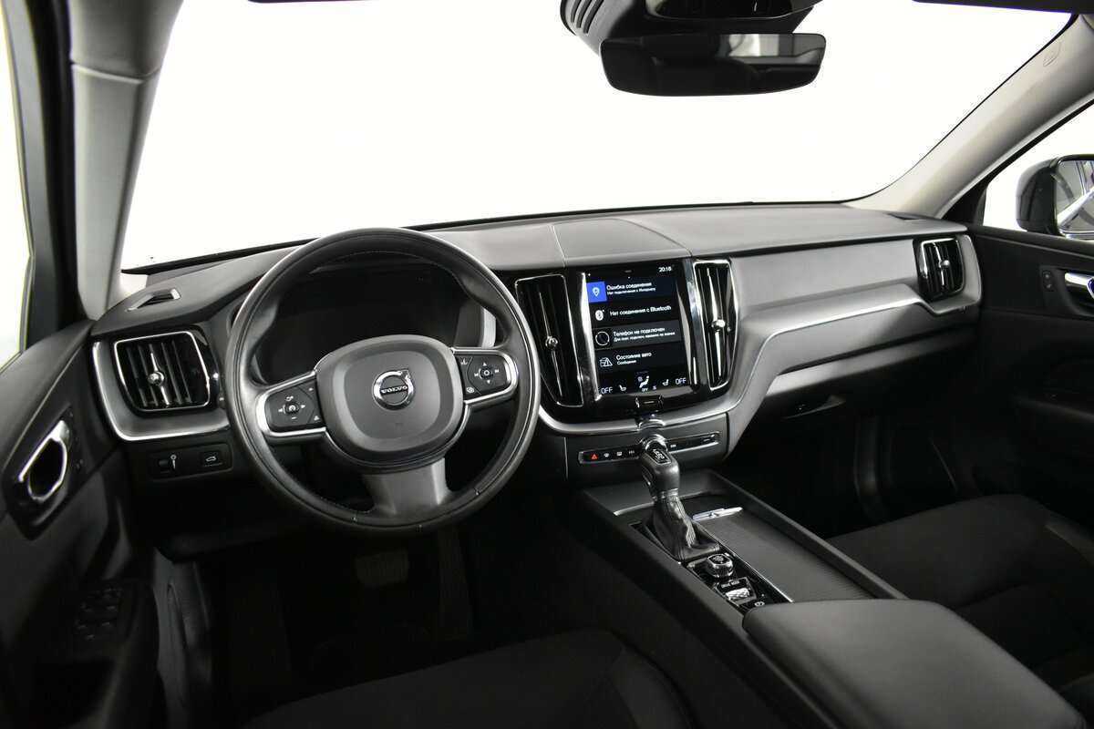 Volvo XC60, 2020 Фото №13