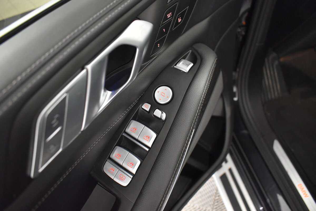 BMW X7 30d, 2019 Фото №17