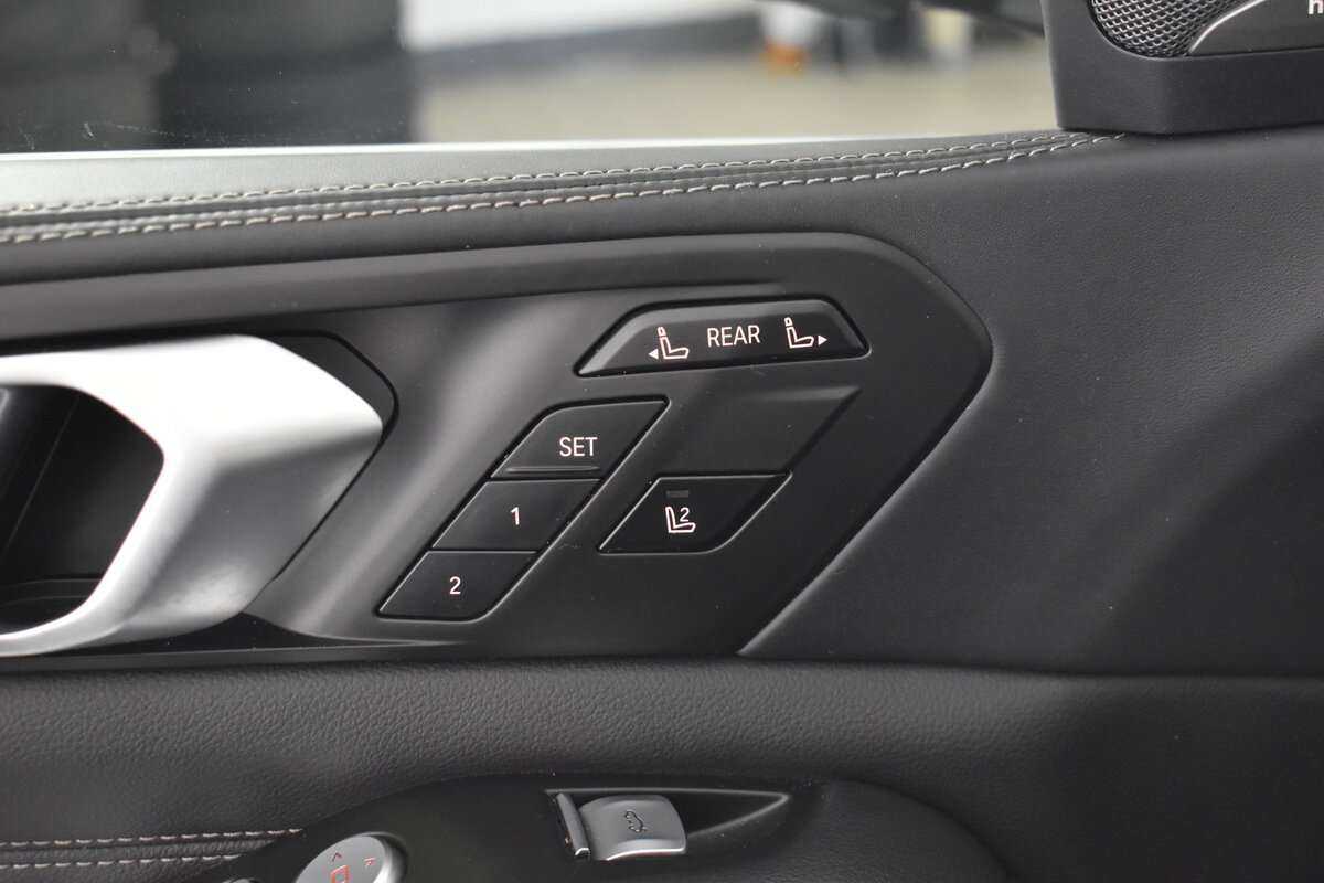 BMW X7 30d, 2019 Фото №18