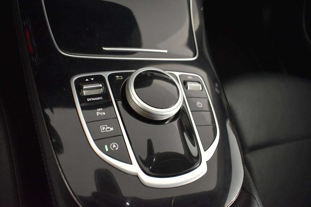 Mercedes-Benz E-Класс 200 d, 2018 Фото №17