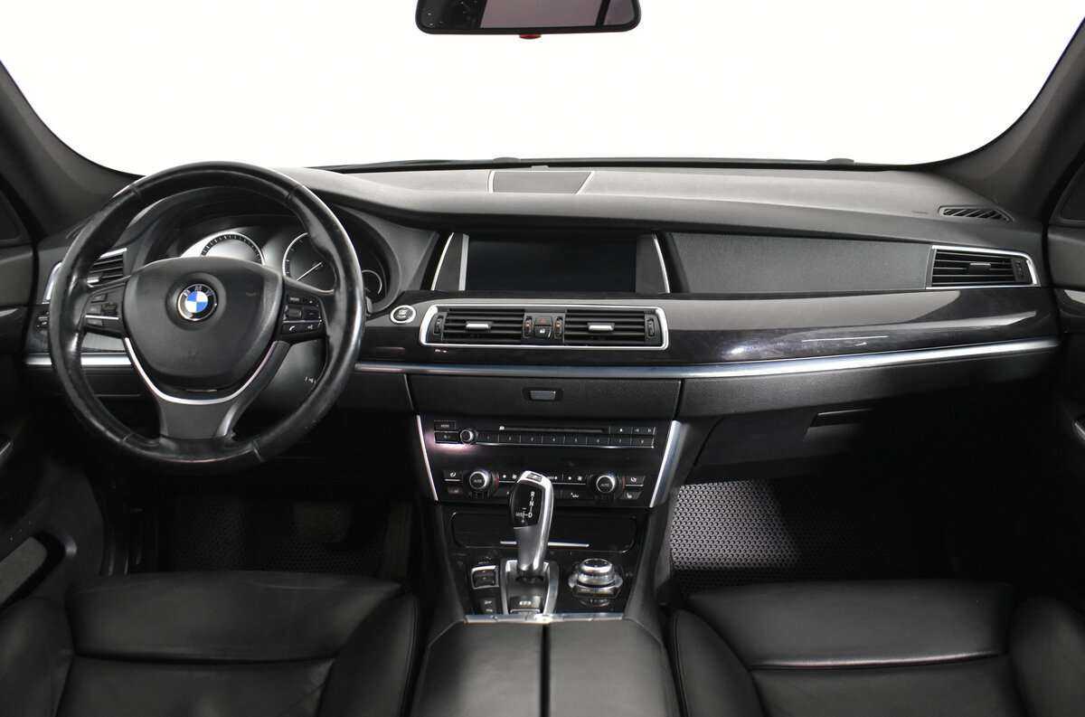 BMW 5 серии Gran Turismo 535d xDrive, 2010 Фото №11