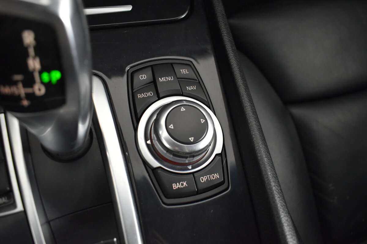 BMW 5 серии Gran Turismo 535d xDrive, 2010 Фото №18