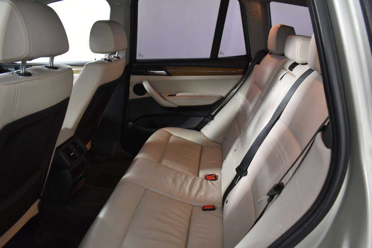 BMW X3 28i xDrive, 2011 Фото №10