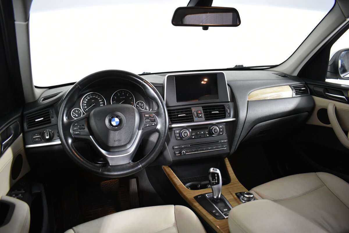 BMW X3 28i xDrive, 2011 Фото №15
