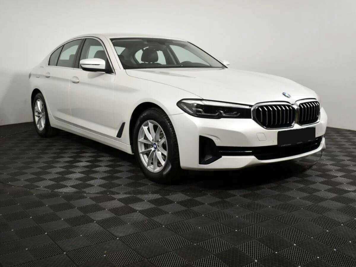 BMW 5 серии 520i, 2020 - 41 000 км. | Фото №2
