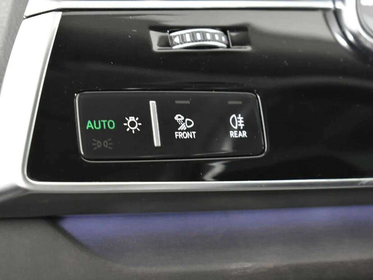 Audi Q8 50 TDI, 2018 Фото №21