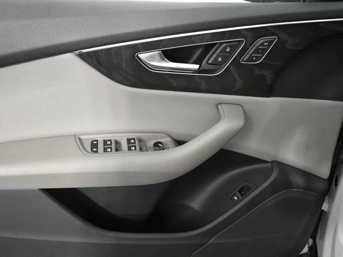 Audi Q8 50 TDI, 2018 Фото №22