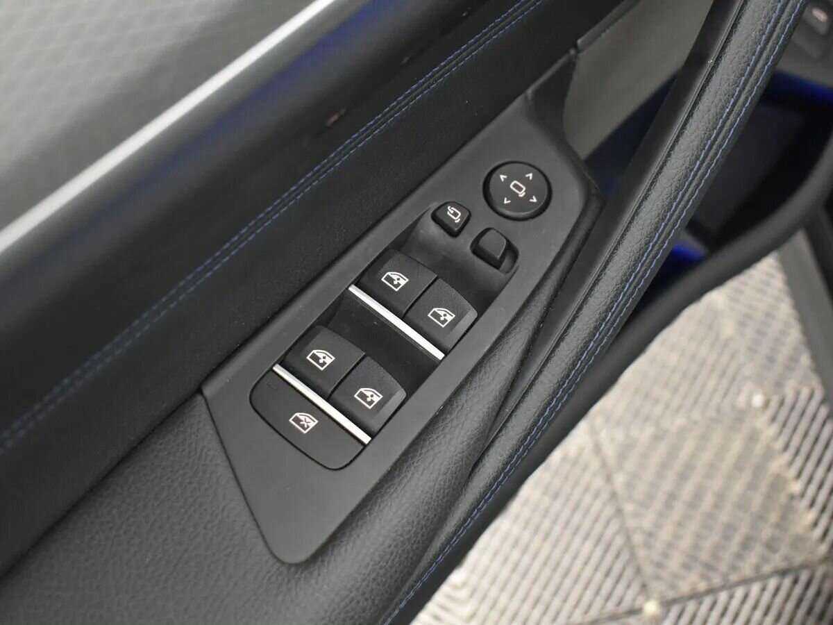 BMW 5 серии 530i xDrive, 2020 Фото №9