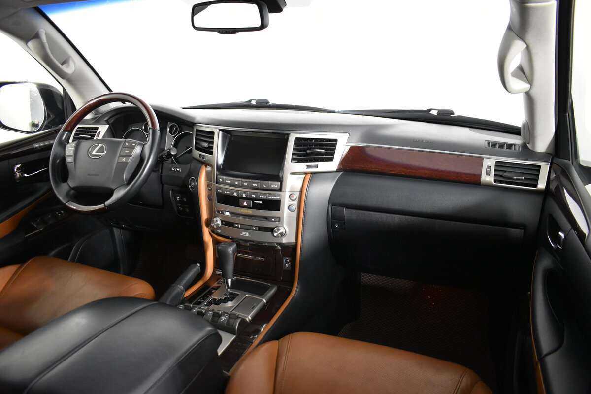 Lexus LX 570, 2013 Фото №12