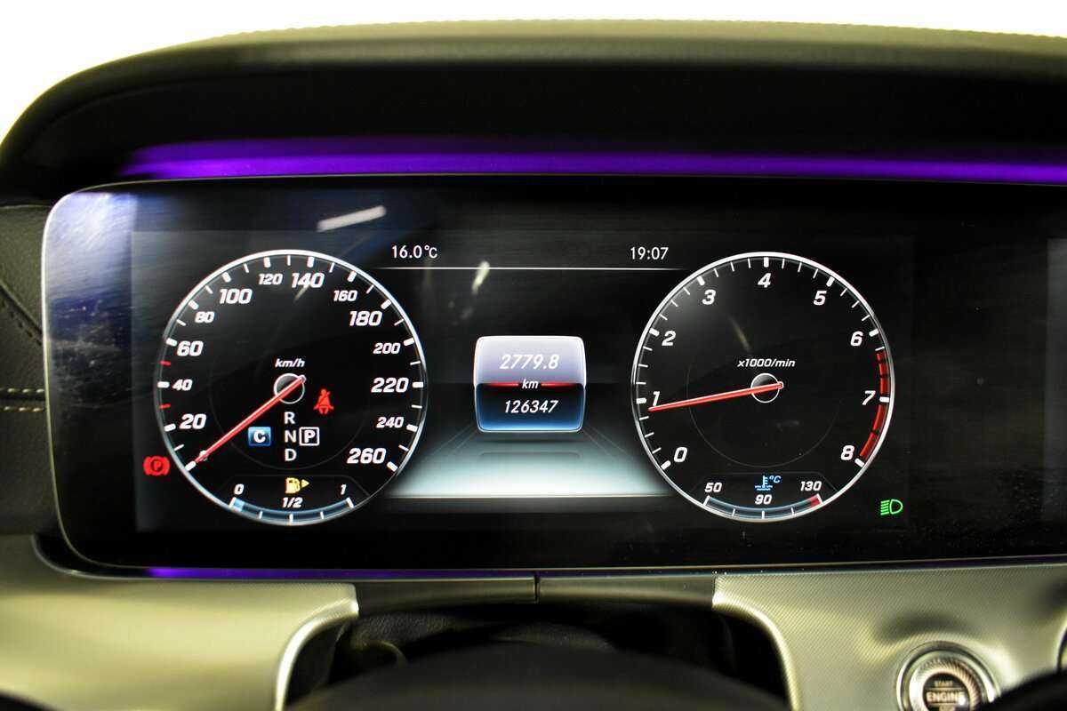 Mercedes-Benz E-Класс 300, 2017 - 126 000 км. | Фото №7