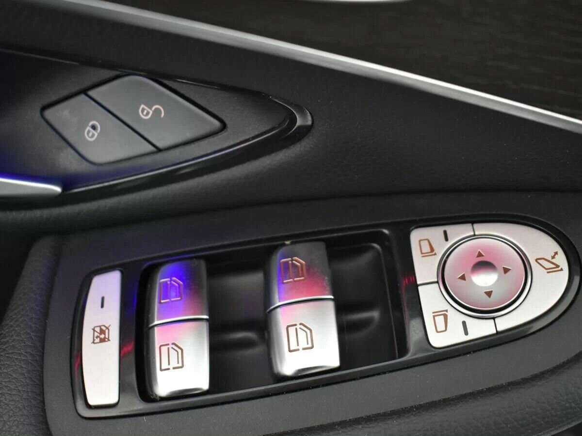 Mercedes-Benz GLC 300 d, 2020 Фото №20