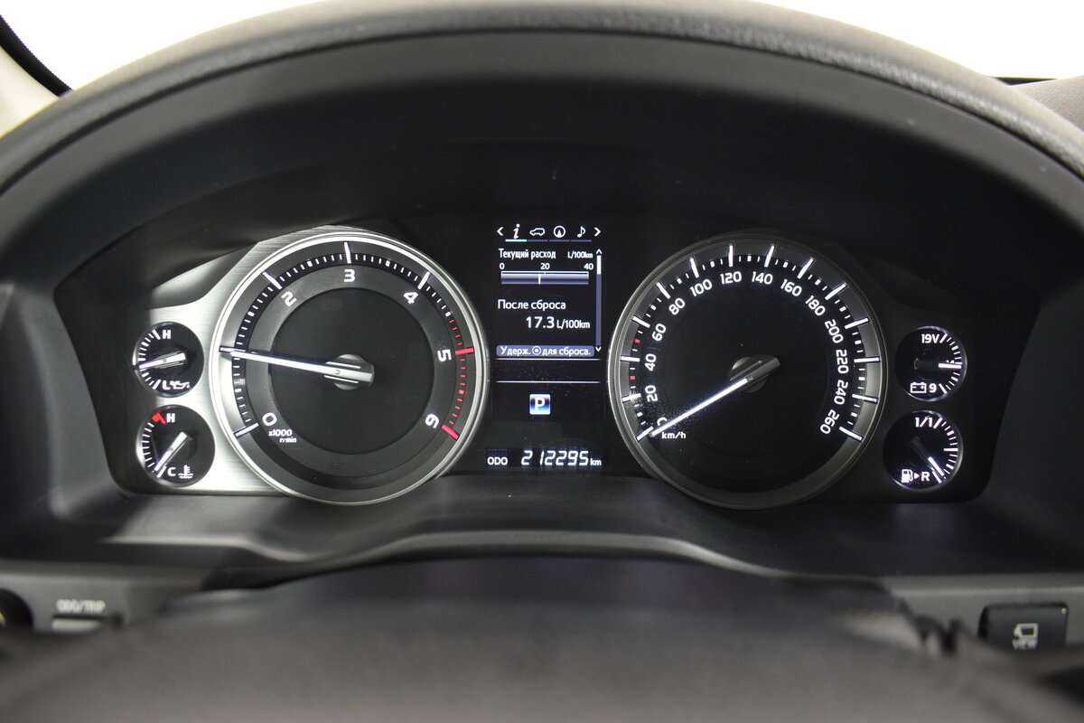 Toyota Land Cruiser, 2016 Фото №18