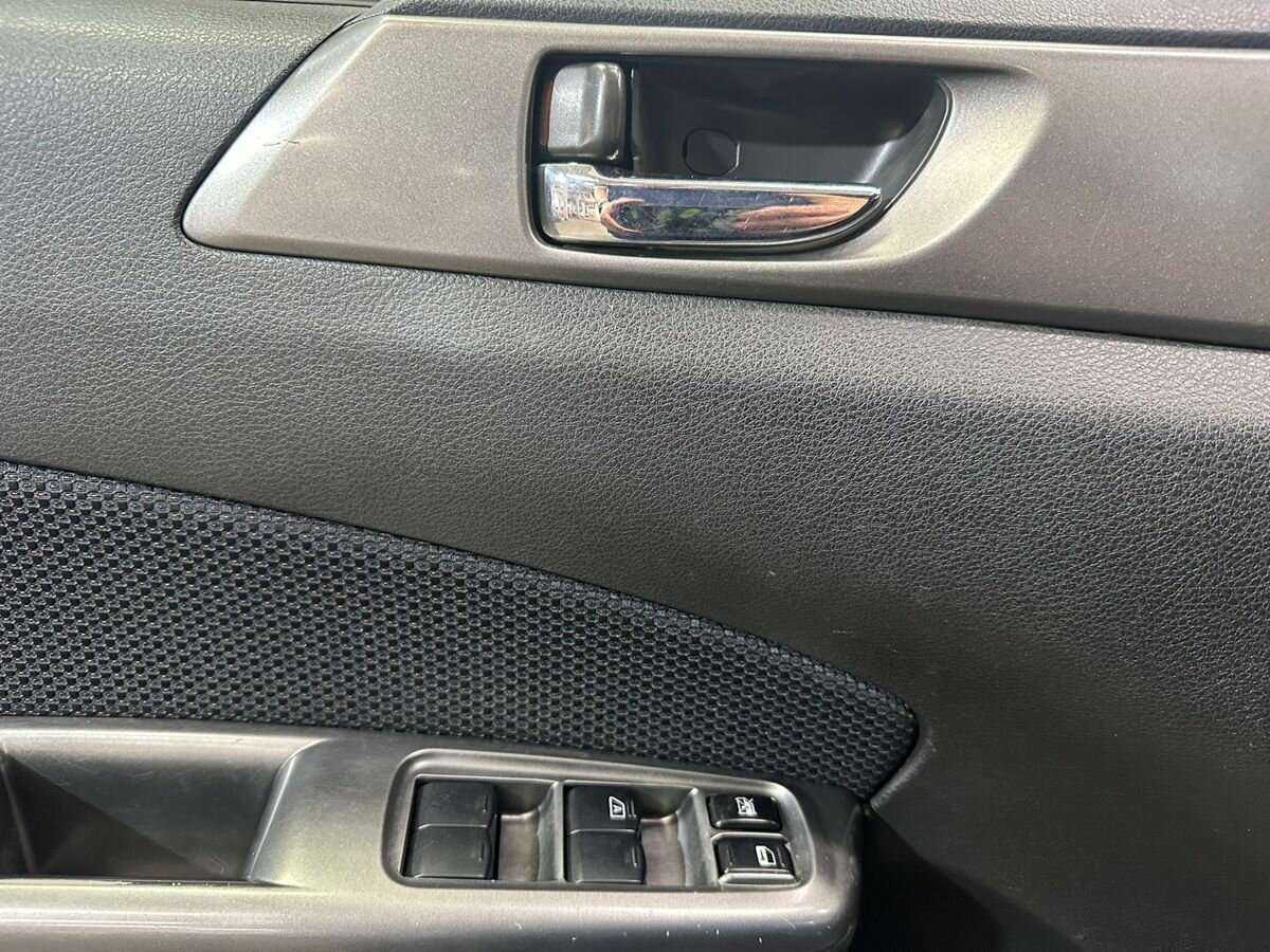 Subaru Forester, 2011 Фото №16