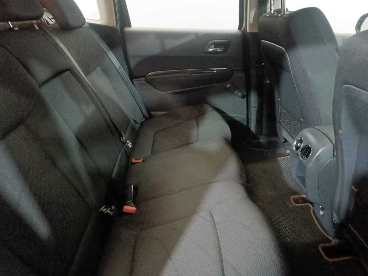 Peugeot 3008, 2011 Фото №11