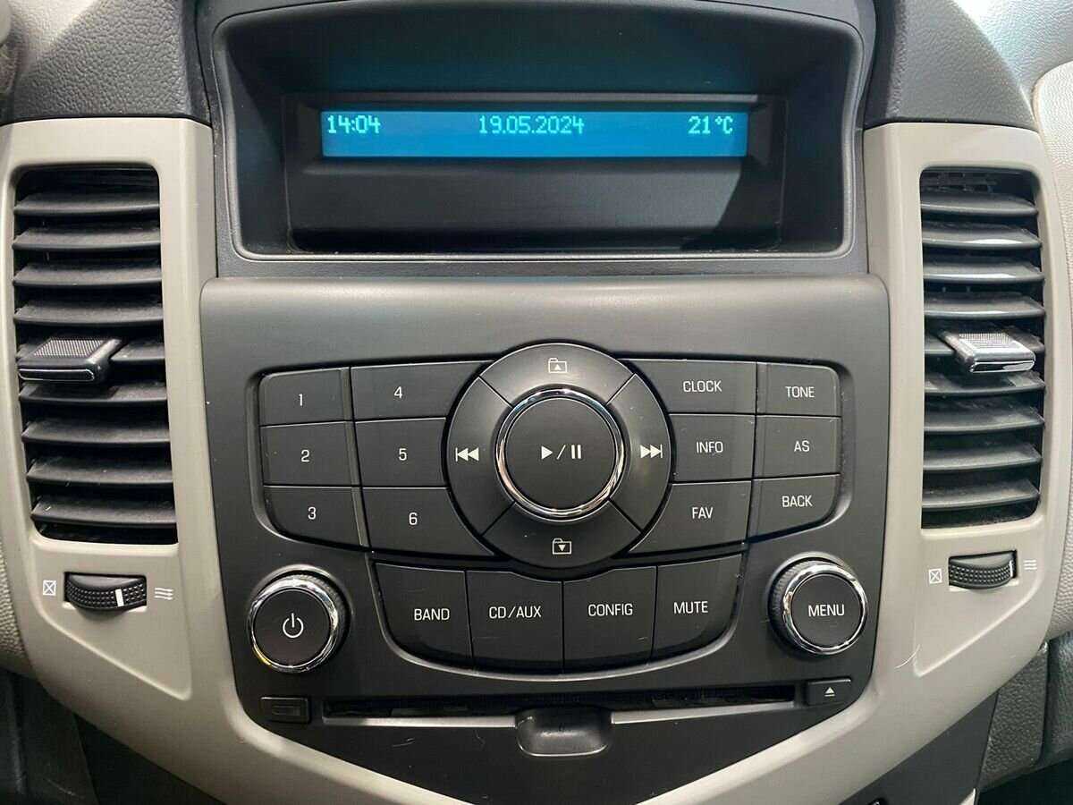 Chevrolet Cruze, 2011 Фото №13