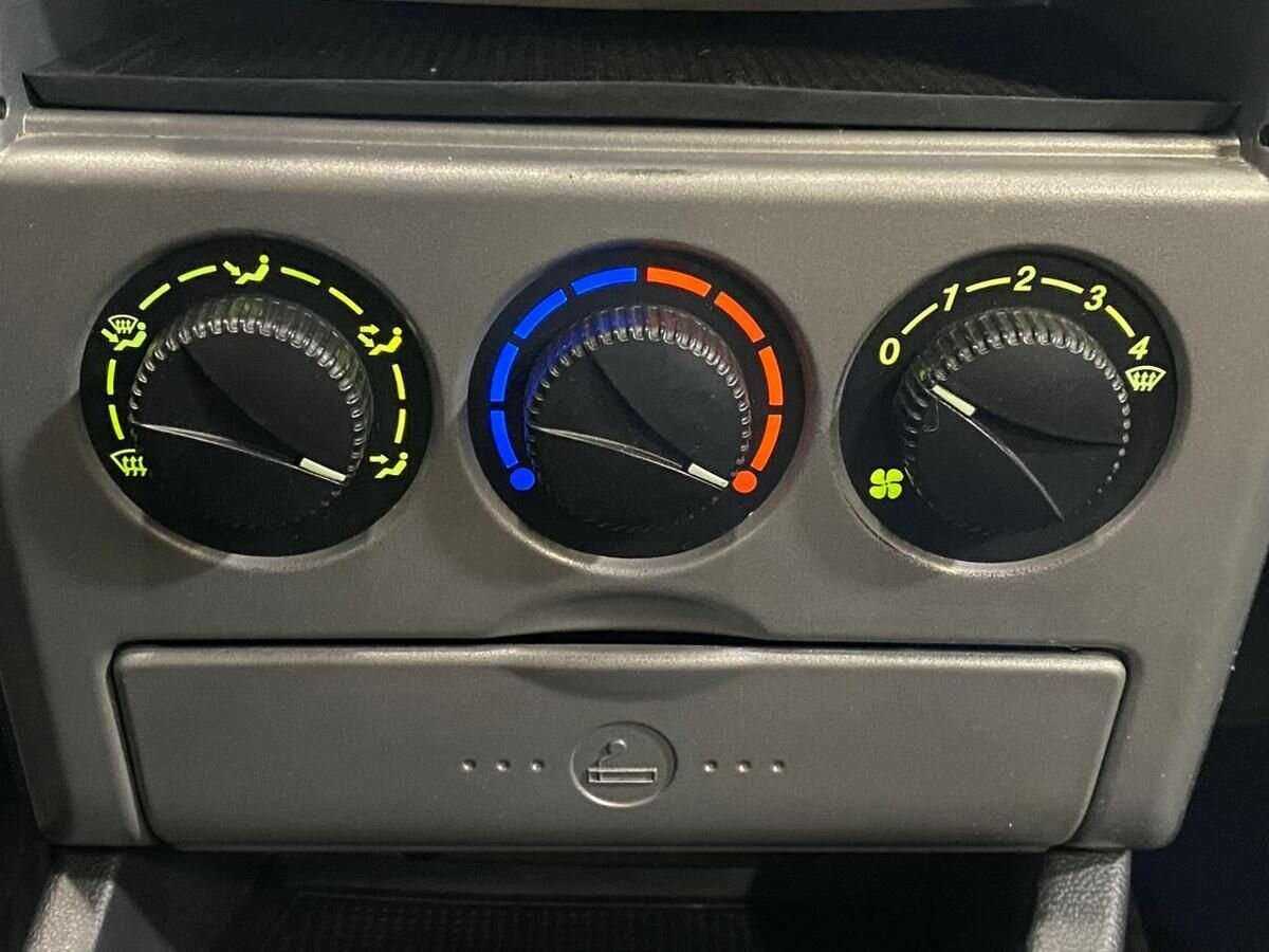 Lada (ВАЗ) Priora, 2011 Фото №13