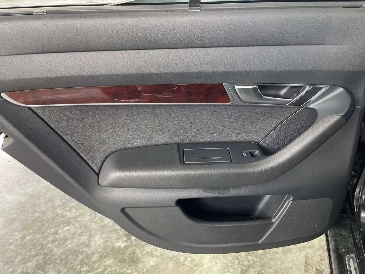 Audi A6, 2010 Фото №21