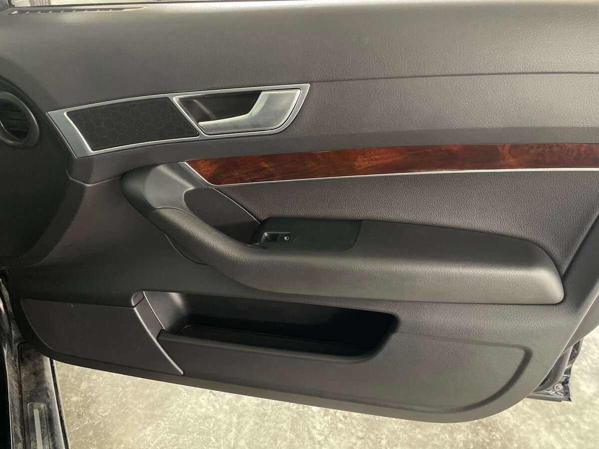 Audi A6, 2010 Фото №22