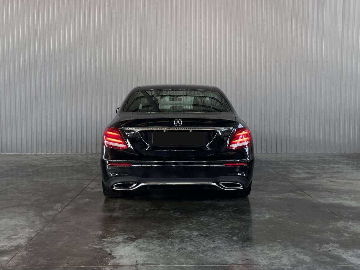 Mercedes-Benz E-Класс 220 d, 2018 Фото №6