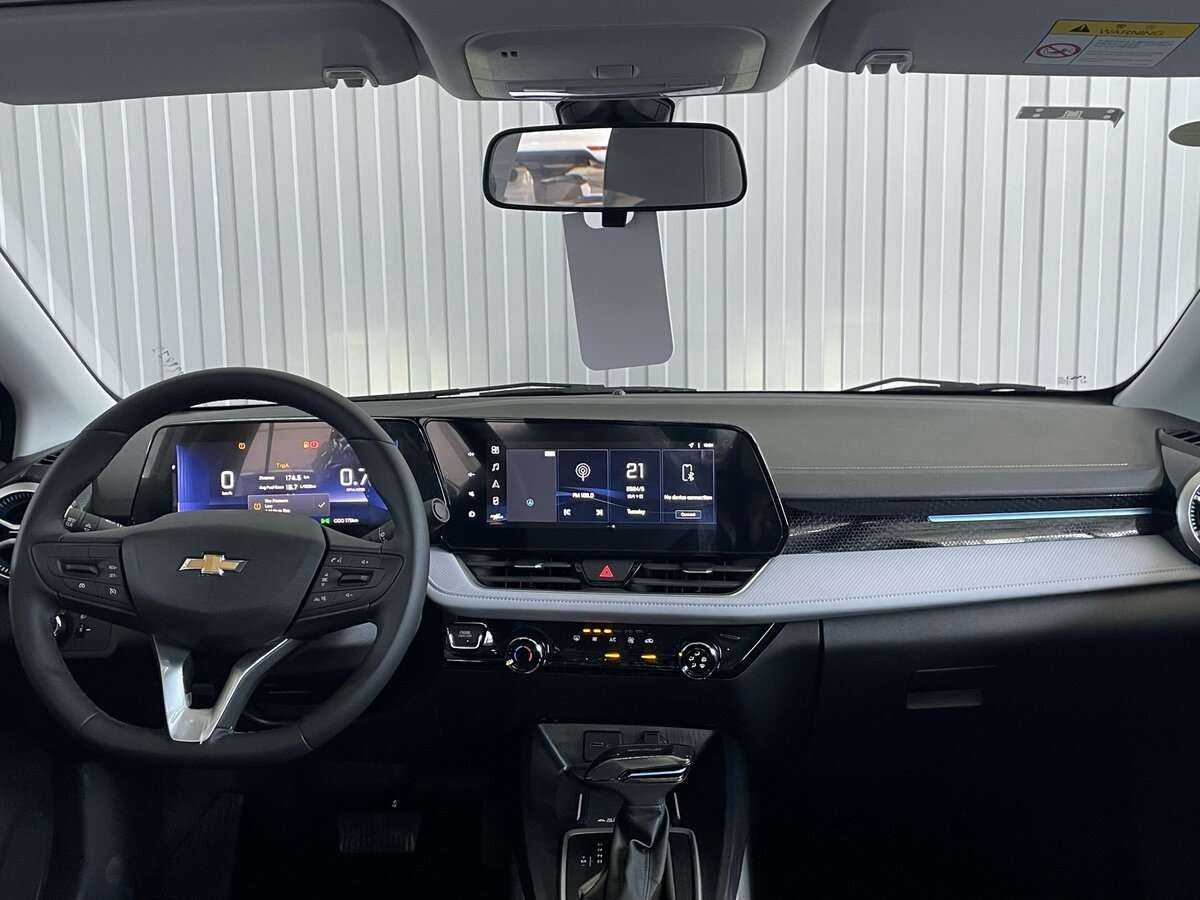 Chevrolet Monza, 2023 Фото №9