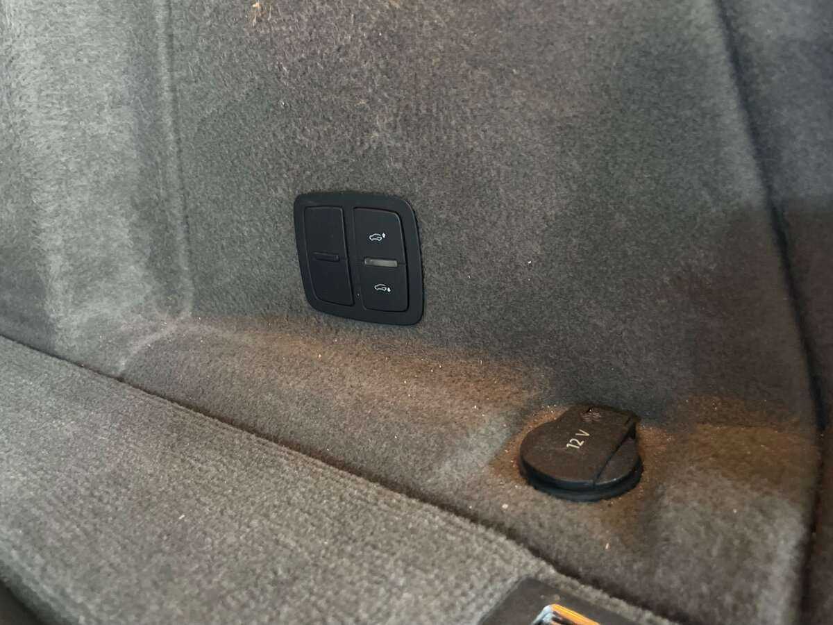 Audi Q7, 2011 Фото №28