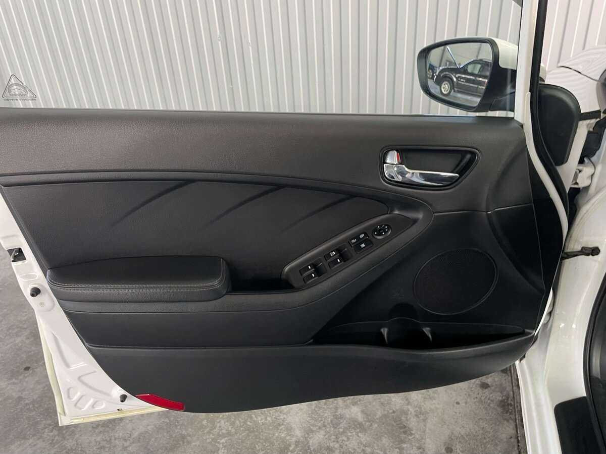 Kia Cerato, 2017 Фото №17