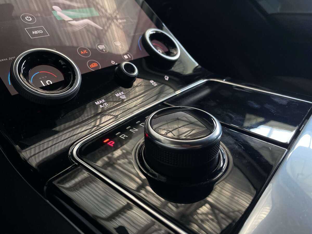 Land Rover Range Rover Velar, 2018 Фото №15