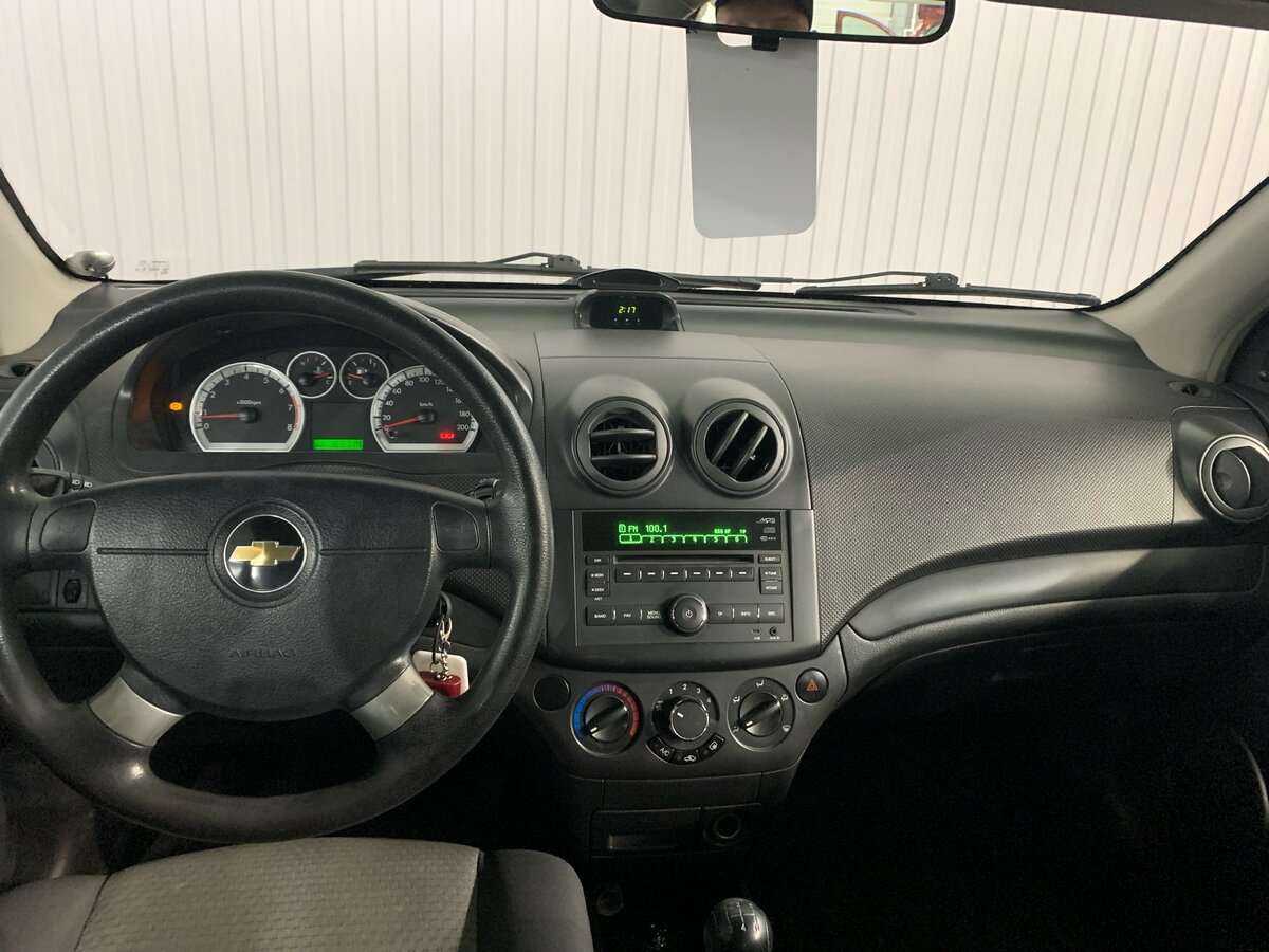 Chevrolet Aveo, 2010 Фото №9