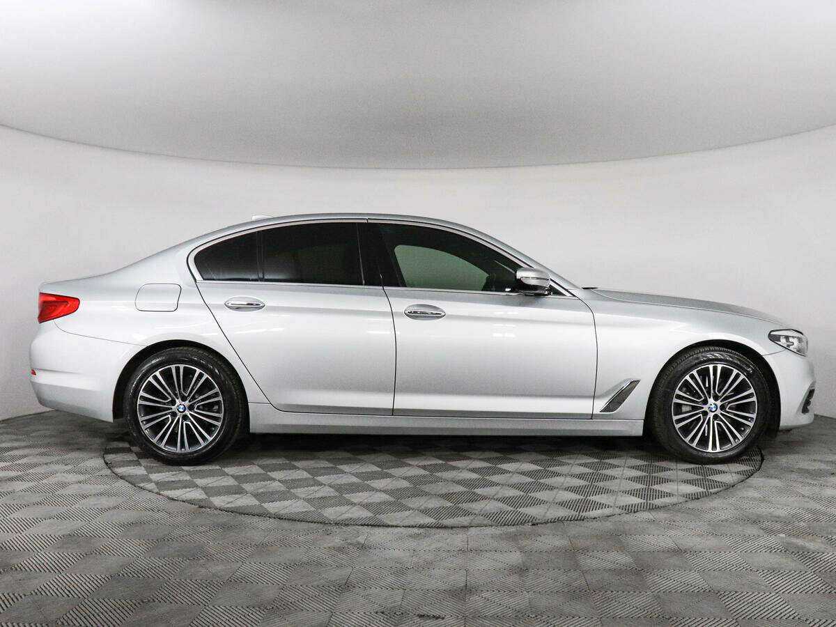 BMW 5 серии 530i xDrive, 2017 - 130 680 км. | Фото №6