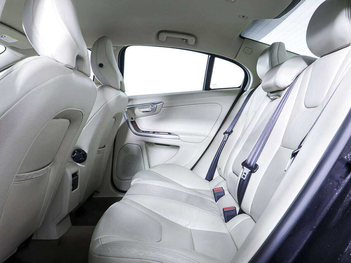 Volvo S60, 2011 Фото №10