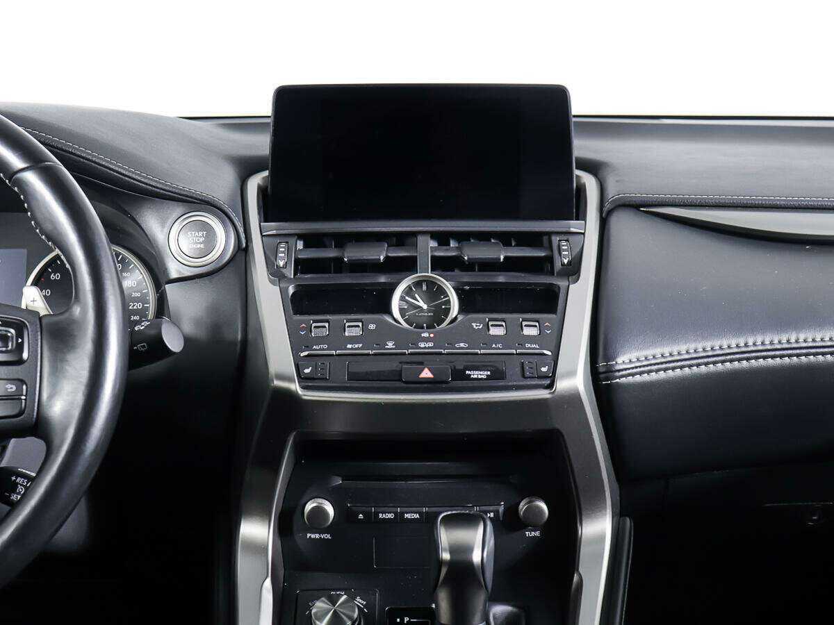 Lexus NX 200, 2020 Фото №14