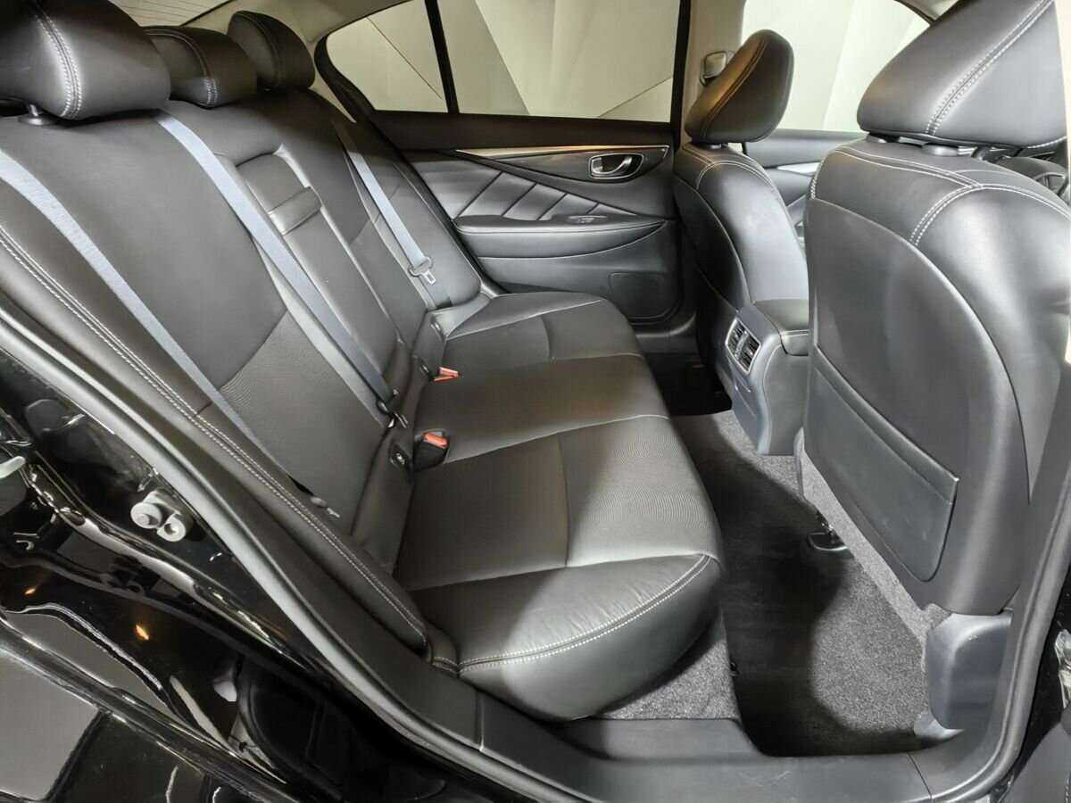 Infiniti Q50, 2017 Фото №12
