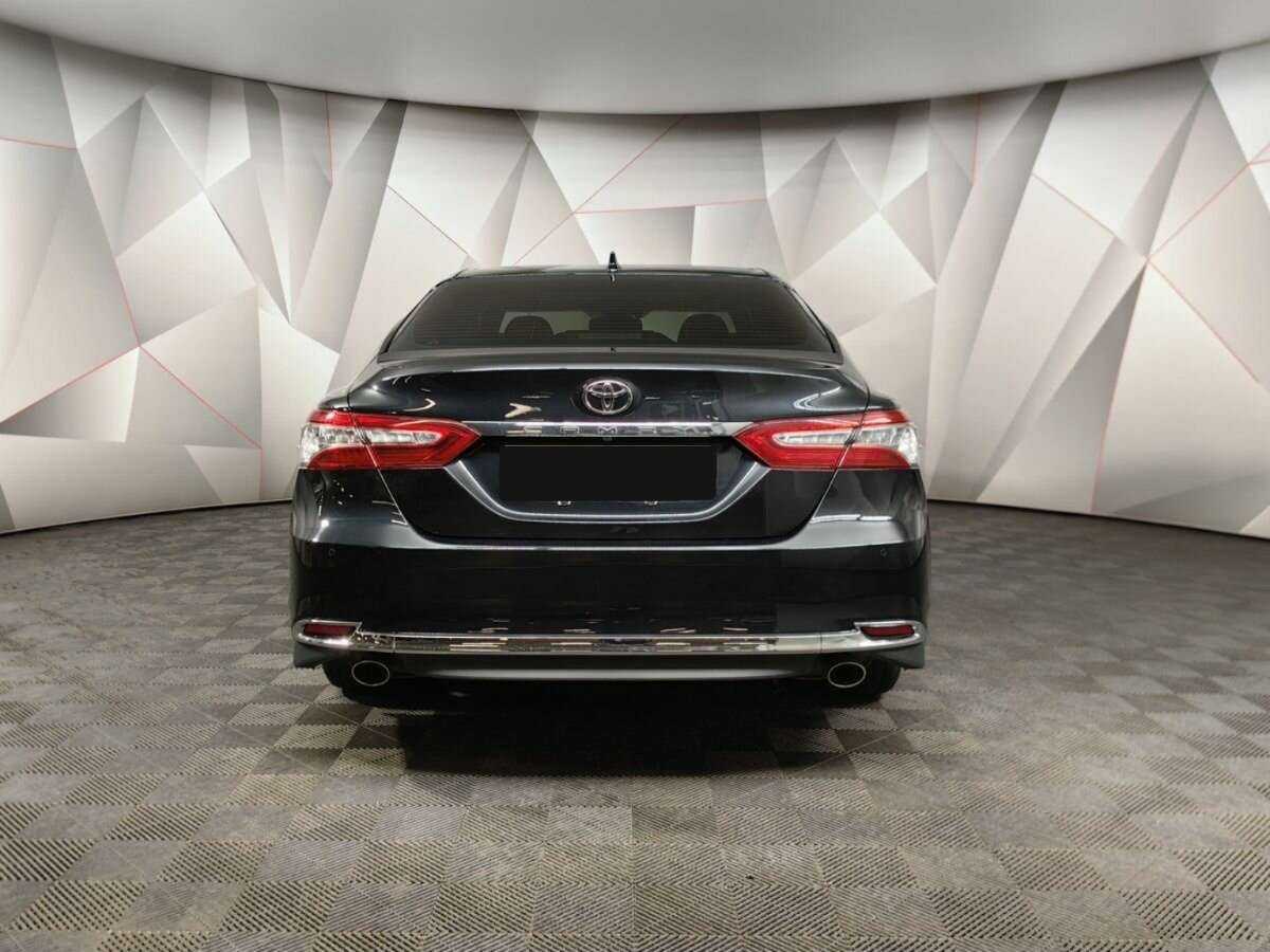 Toyota Camry, 2023 Фото №8