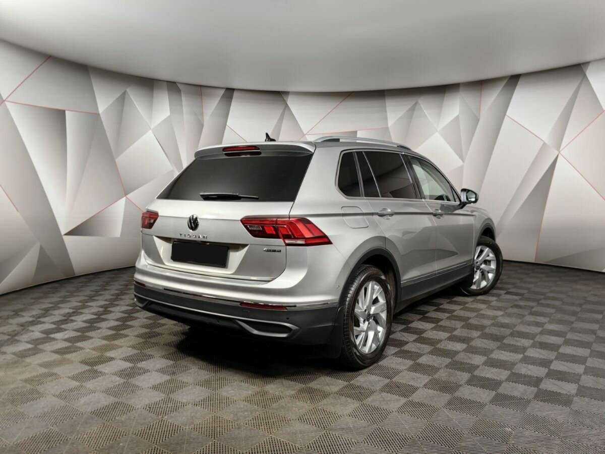 Volkswagen Tiguan, 2021 - 37 408 км. | Фото №2