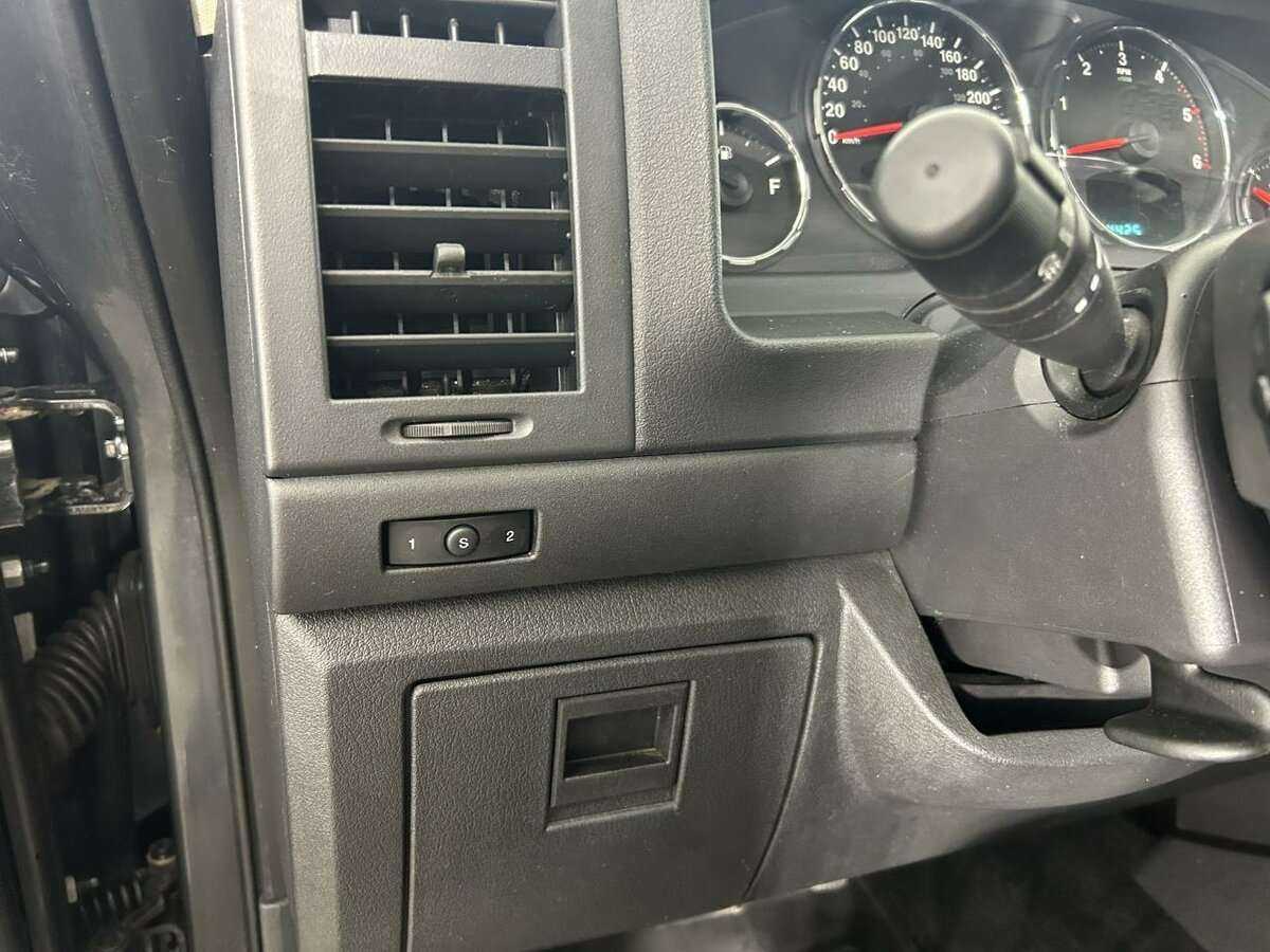 Jeep Cherokee, 2010 Фото №9