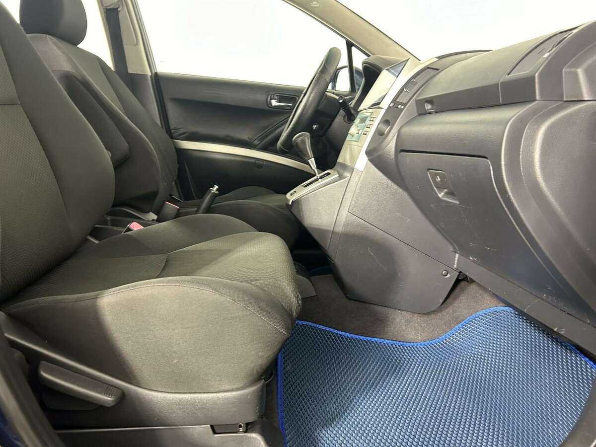 Toyota Corolla Verso, 2006 Фото №14